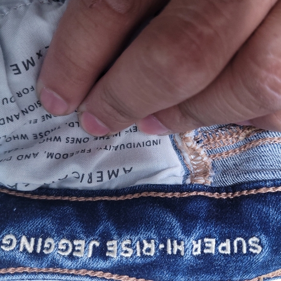 American Eagle Women's Stretch Super High Rise Jegging Jeans Size 0Regular - Picture 9 of 11